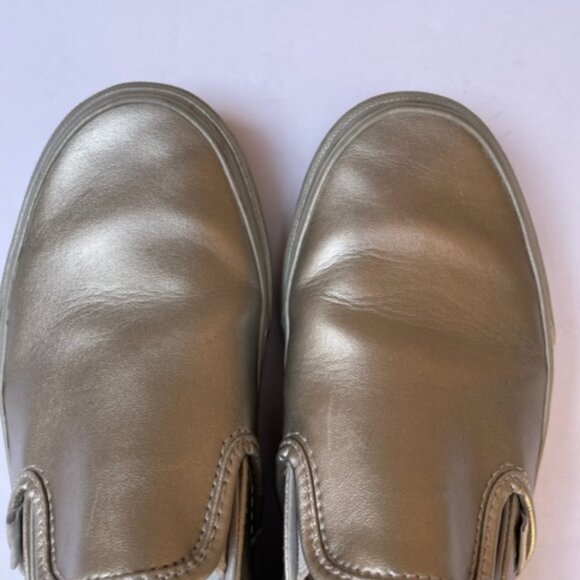 Vans Classic Slip-On in Metallic Silver - Picture 3 of 10